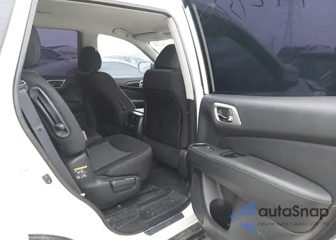 2019 Nissan Pathfinder Sv z USA, uszkodzony, nr VIN 5N1DR2MM4KC641567